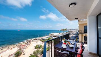 Standard Apartment | Terrace/patio