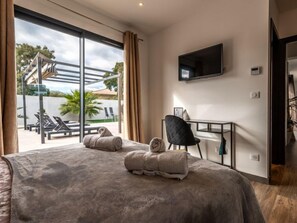 4 bedrooms, internet - Villa les lieges by Interhome (Lecci)