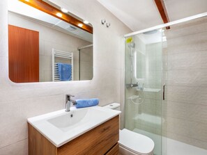 Hair dryer, towels - El Raco by Interhome (St Antoni de Calonge)