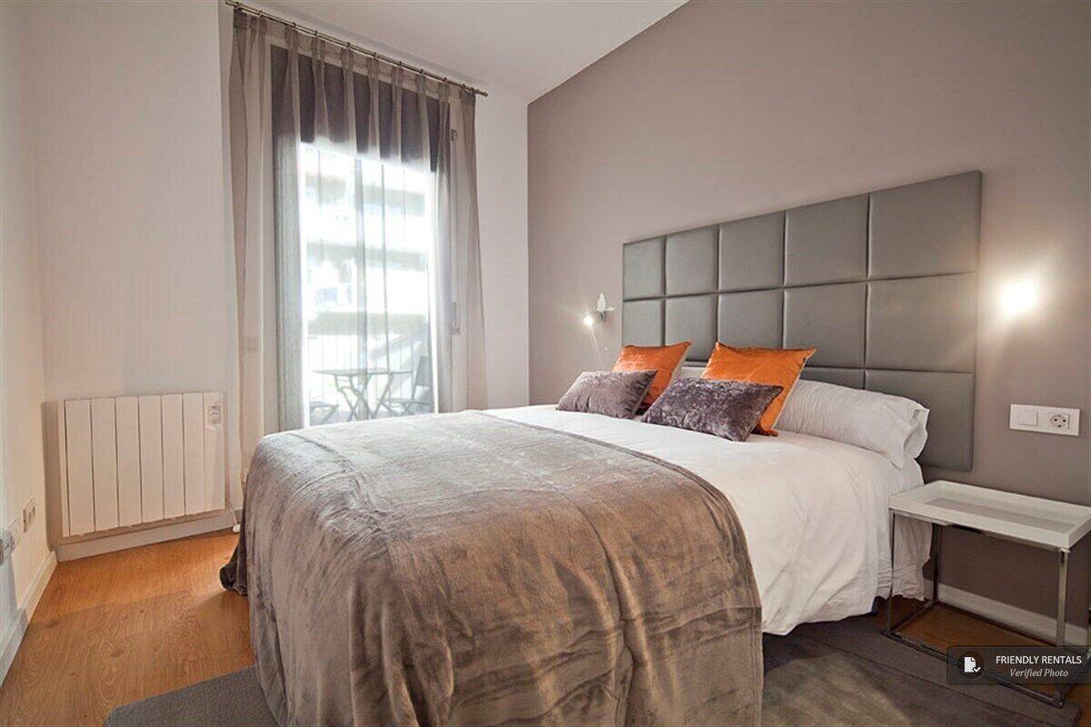 Family Apartment | 2 bedrooms, iron/ironing board, free cots/infant beds, free WiFi