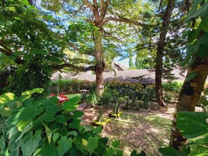 Garden - Comfy Dhows Hotel, Kilifi (Kilifi)