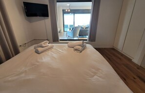 C Kinneret 2 | Bureau