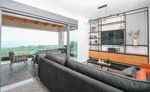 Télévision à écran plat