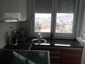 Wasserkocher mit Kaffee-/Teezubehör