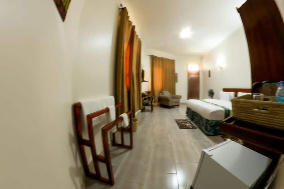 Wifi gratis y ropa de cama