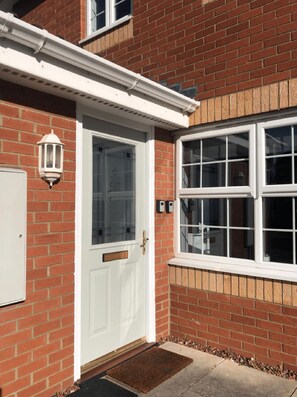 Exterior detail - Perfectly placed 3 bed home in a peaceful close (Darlington)