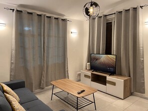 TV