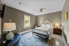 3 soverom, wi-fi (inkludert) og sengetøy