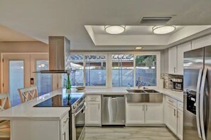 Fridge, microwave, oven, stovetop - Location, Location, Location 0.5 mi to Old Town (Scottsdale)