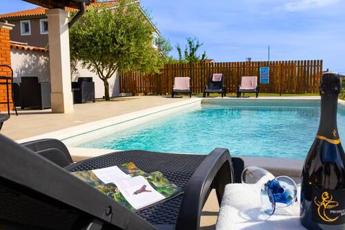 House (One Bedroom Holiday Home with Terrace) | Pool | Seasonal outdoor pool, pool umbrellas, pool loungers