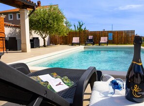 Pool - House Of Good Vibrations Indy (Vodnjan)