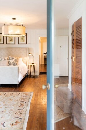 4 soverom, internettilgang og sengetøy