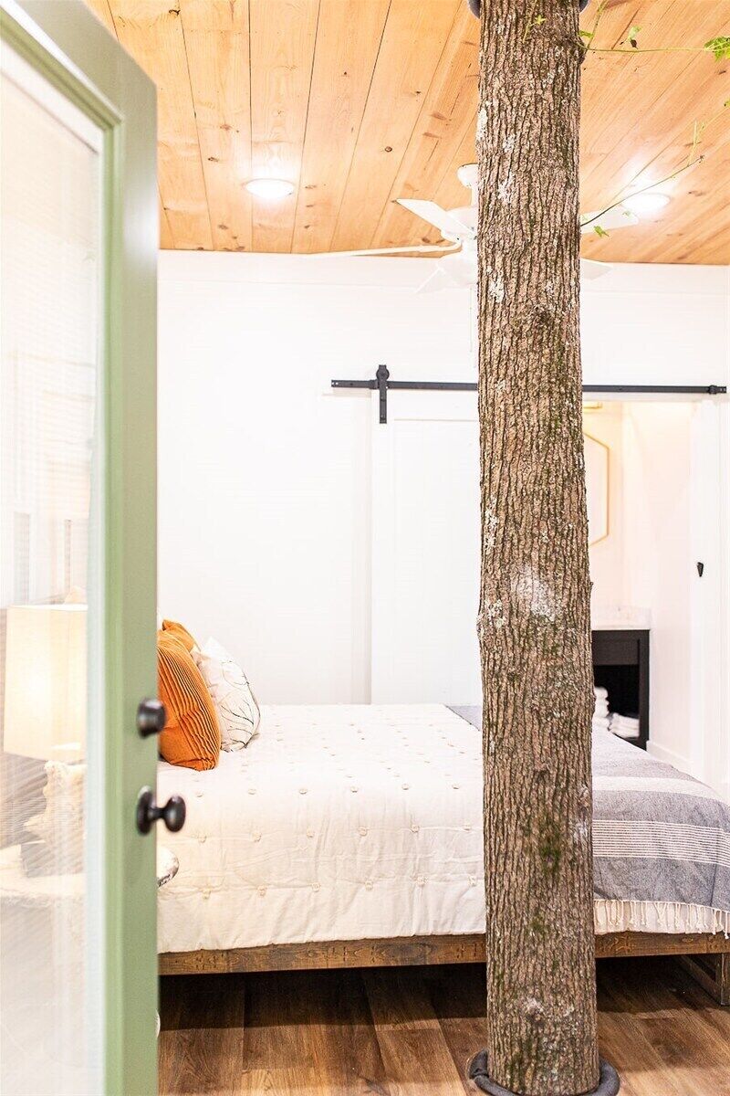 2 bedrooms