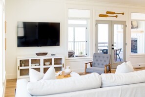 Smart TV - (Guntersville)