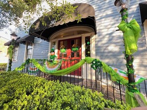 Exterior detail - Portside Retreat @ Trustees' Garden | Parade Route (Savannah)