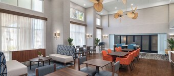 Holiday Inn Express and Suites Destin Miramar Beach by IHG