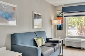 Suite, 1 King Bed with Sofa bed | Desk, laptop workspace, blackout drapes, iron/ironing board - Holiday Inn Express and Suites Destin Miramar Beach by IHG (Miramar Beach)