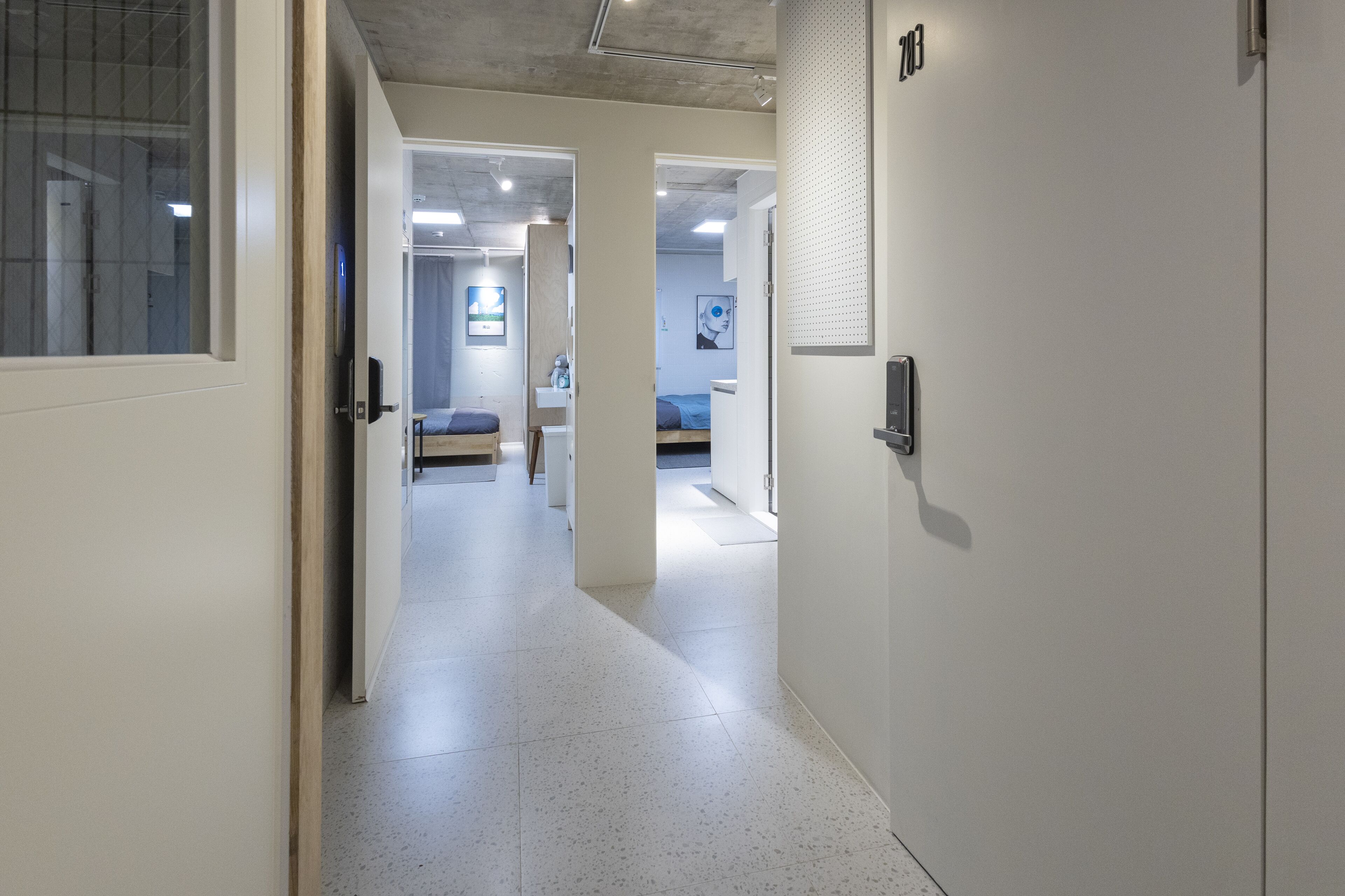 1 habitación y caja de seguridad en la habitación 