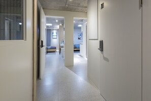 1 bedroom, in-room safe, iron/ironing board, free WiFi - Designers ON:the zip in Mangwon 202 (서울특별시)