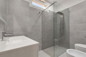 Villa | Bad | Hårføner