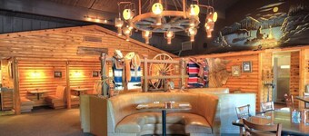 Kohls Ranch Lodge