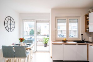 Apartment (Two Bedroom Apartment with Balcony) | Private kitchen