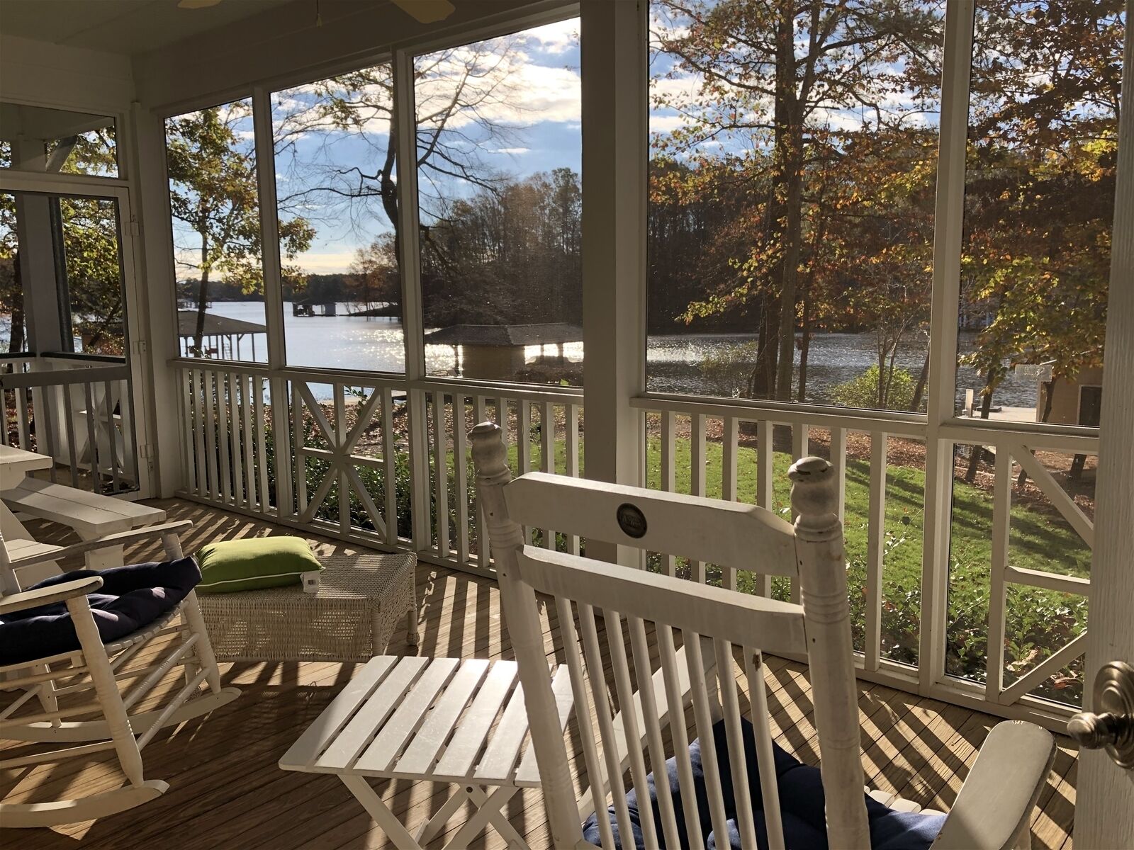 Sunny Sylvan Hideaway | Private & Peaceful | Fantastic Views