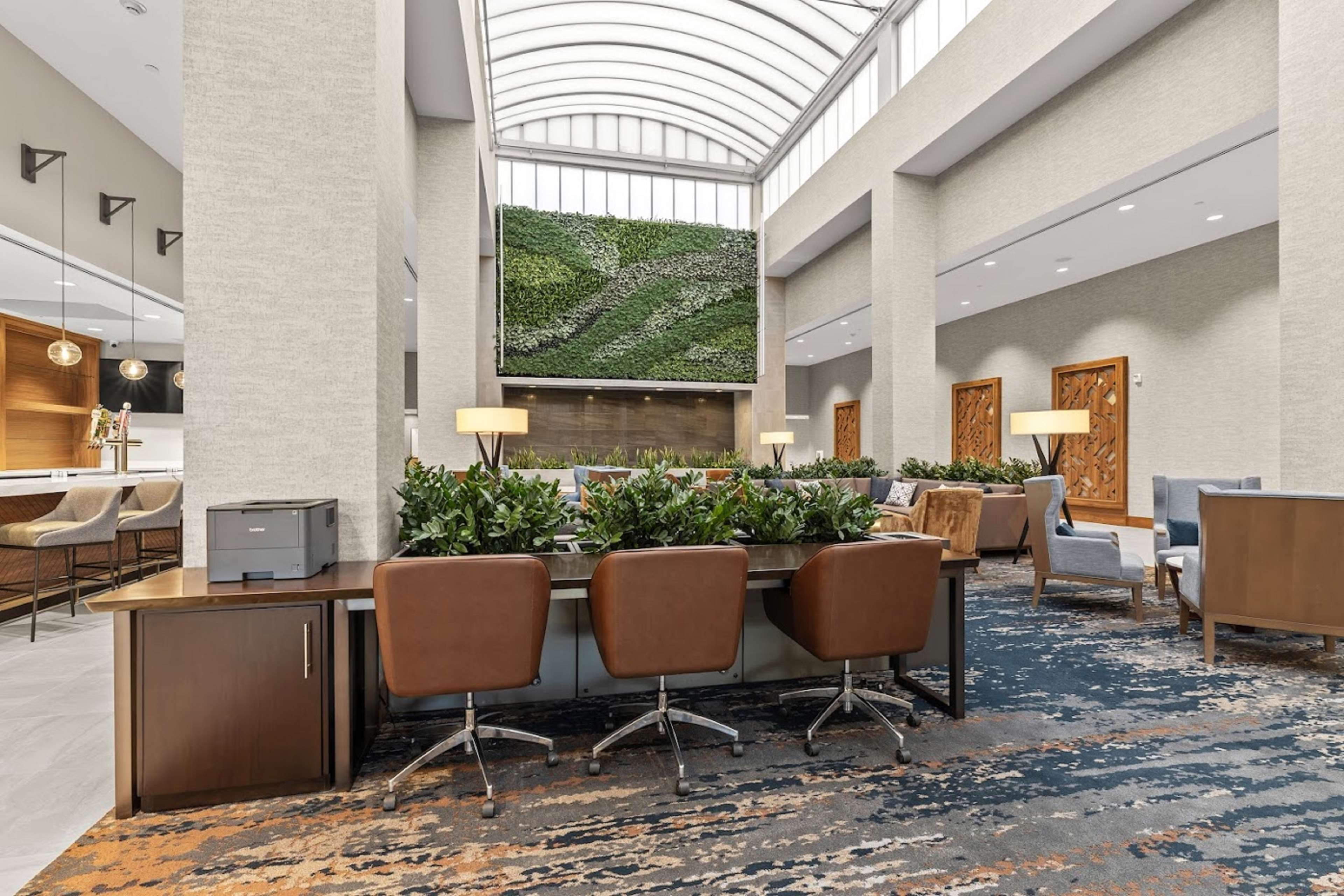 Photo - Embassy Suites by Hilton Irving Las Colinas
