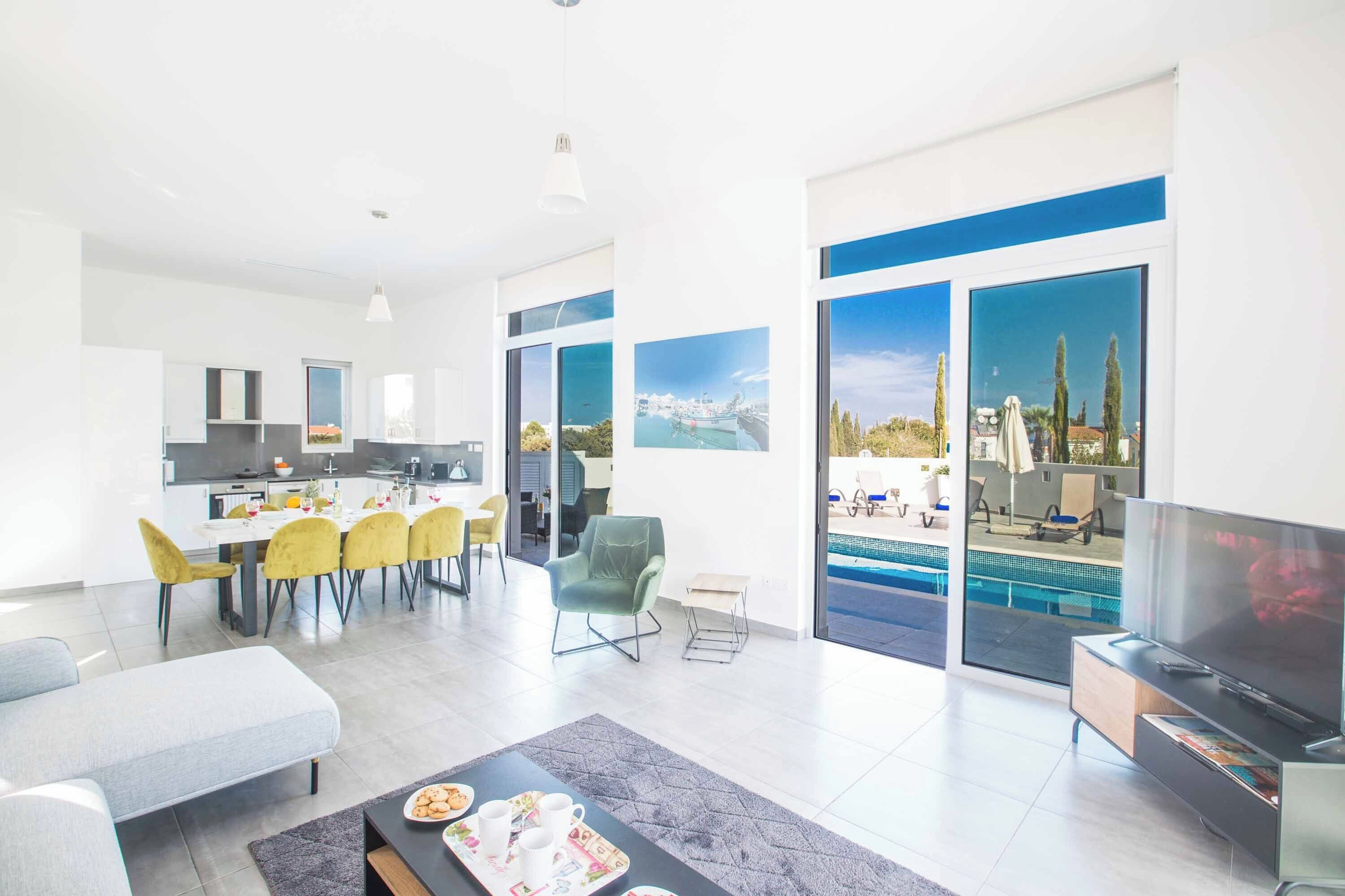 تلفزيون ذكي