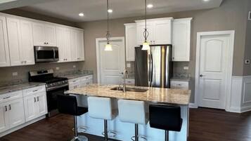 Fridge, microwave, oven, dishwasher