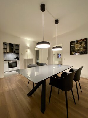 Dining - Newly renovated modern vacation apartment Dutum near the Mathias hospital (Rheine)