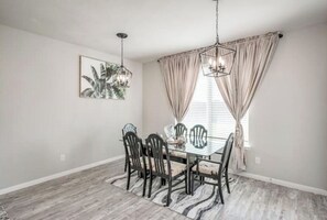 Dining - M&J Luxury Home (Katy)