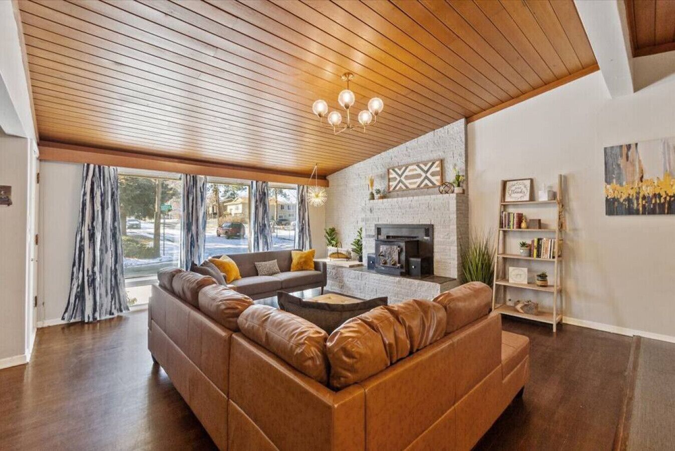 Smart TV, video games, books, video library