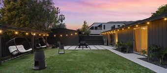 Malibu Beach House by Stay Awhile Villas