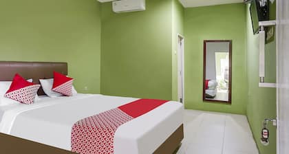 OYO 91027 Note Hotel Syariah