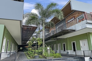 Pemandangan dari hartanah