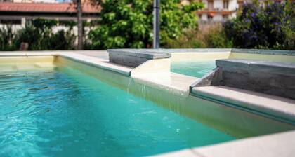 Ferienhaus 'Il Gattino Di Porto Appartamento 2' mit Gemeinschaftspool, WLAN und Klimaanlage