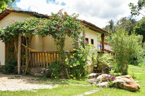 Comfort Quadruple Room | Free WiFi, bed sheets