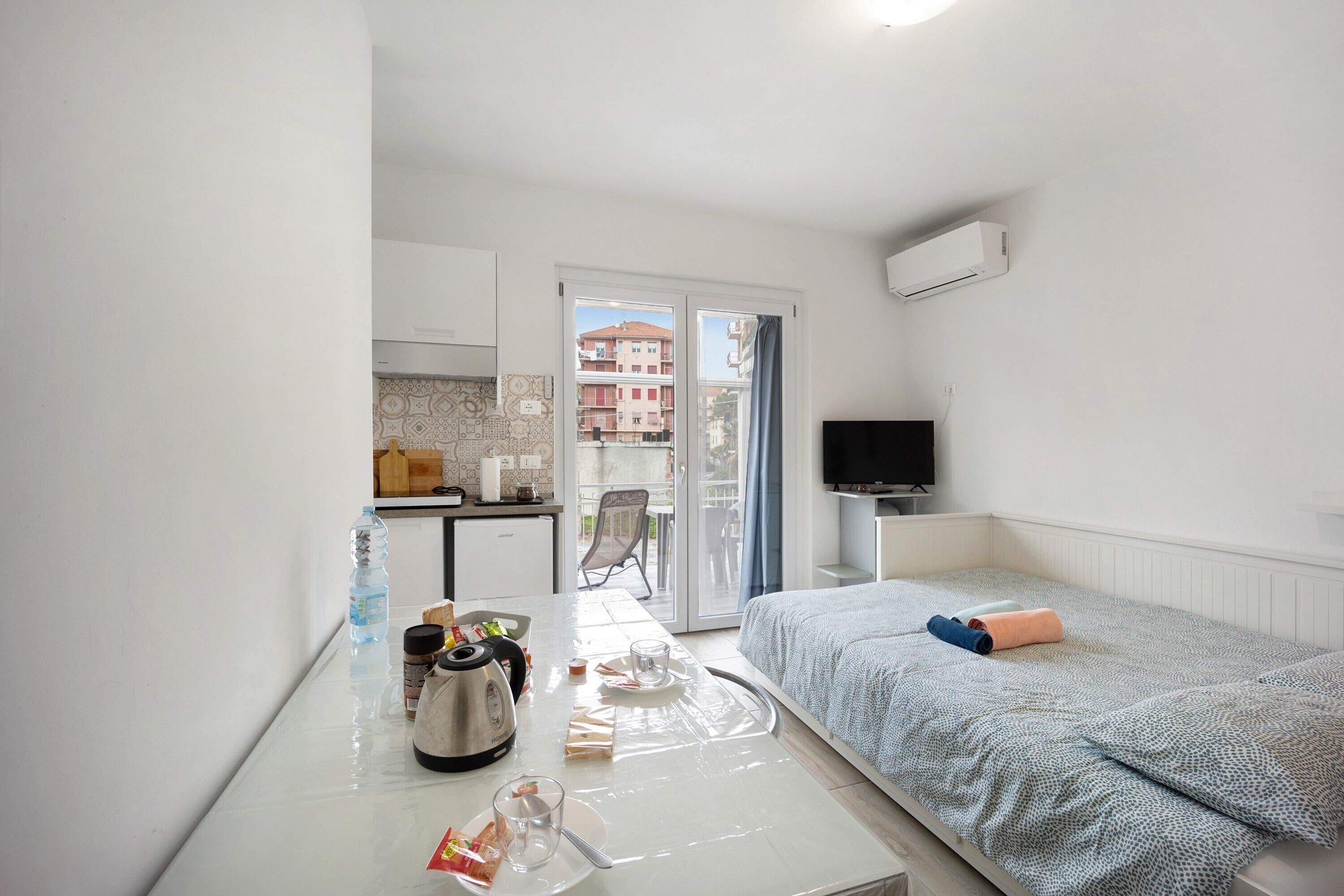 1 dormitorio, tabla de planchar con plancha, wifi gratis y ropa de cama