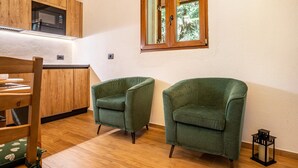 Uklassifisert bilde, 2 av 32, knapp
