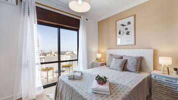 1 dormitorio, tabla de planchar con plancha, wifi gratis y ropa de cama