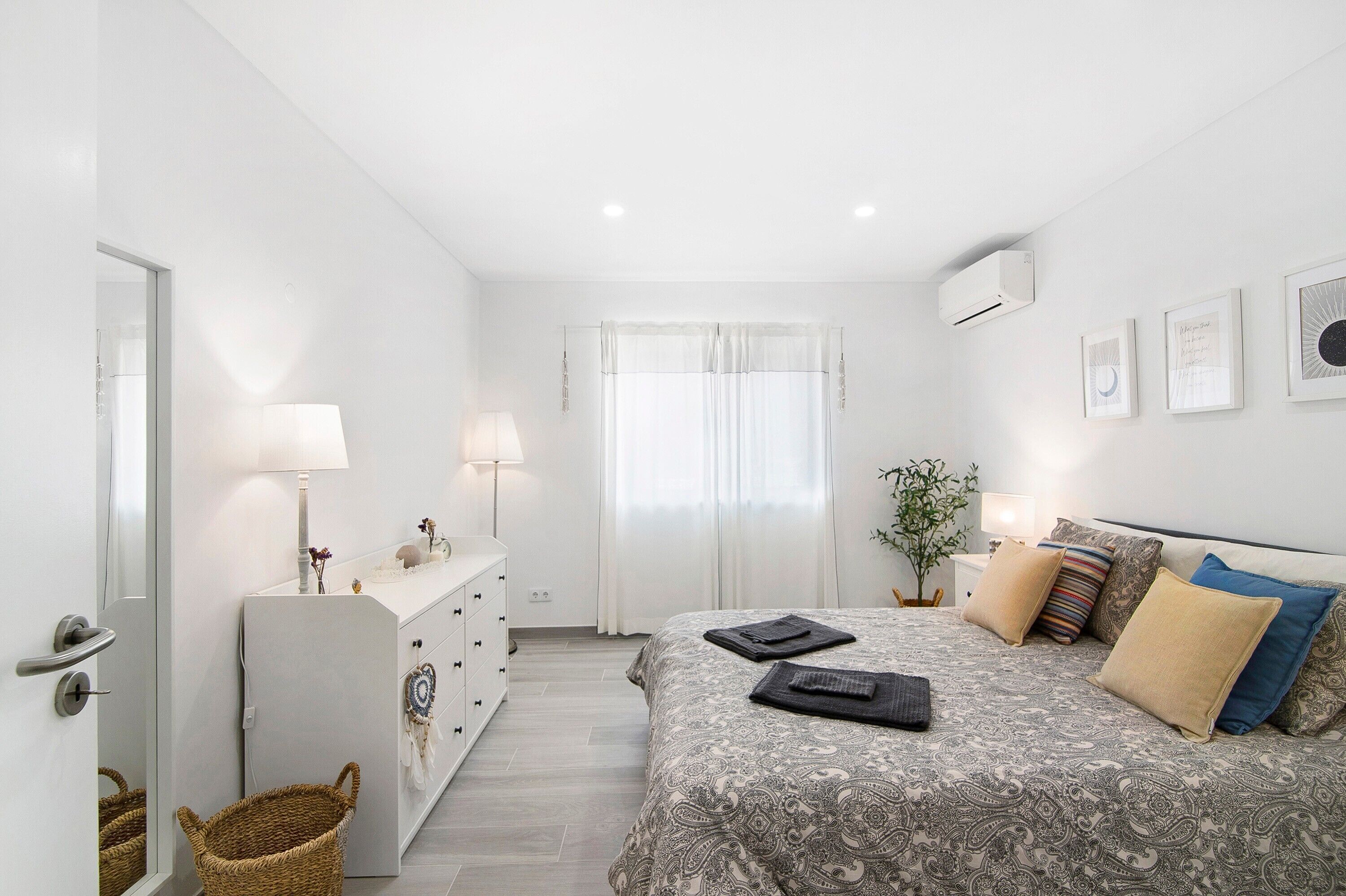 2 chambres, Wi-Fi gratuit, draps fournis