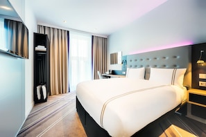 Standard Double Room | Soundproofing, free WiFi
