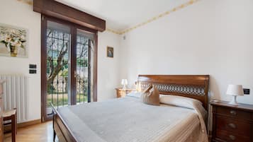 3 habitaciones, tabla de planchar con plancha y wifi gratis