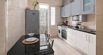 Dachgeschoss-Ferienwohnung Blue Ocean mit privater offener Terrasse, Balkon und WLAN