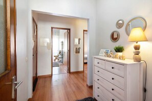 Interior - Rooftop Apartment Blue Ocean with Private Open Terrace, Balcony & Wi-Fi (Olhão)