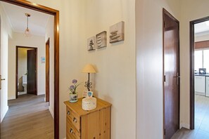 Interior - Apartment Brisa do Sul with Terrace, Balcony & Wi-Fi (Olhão)