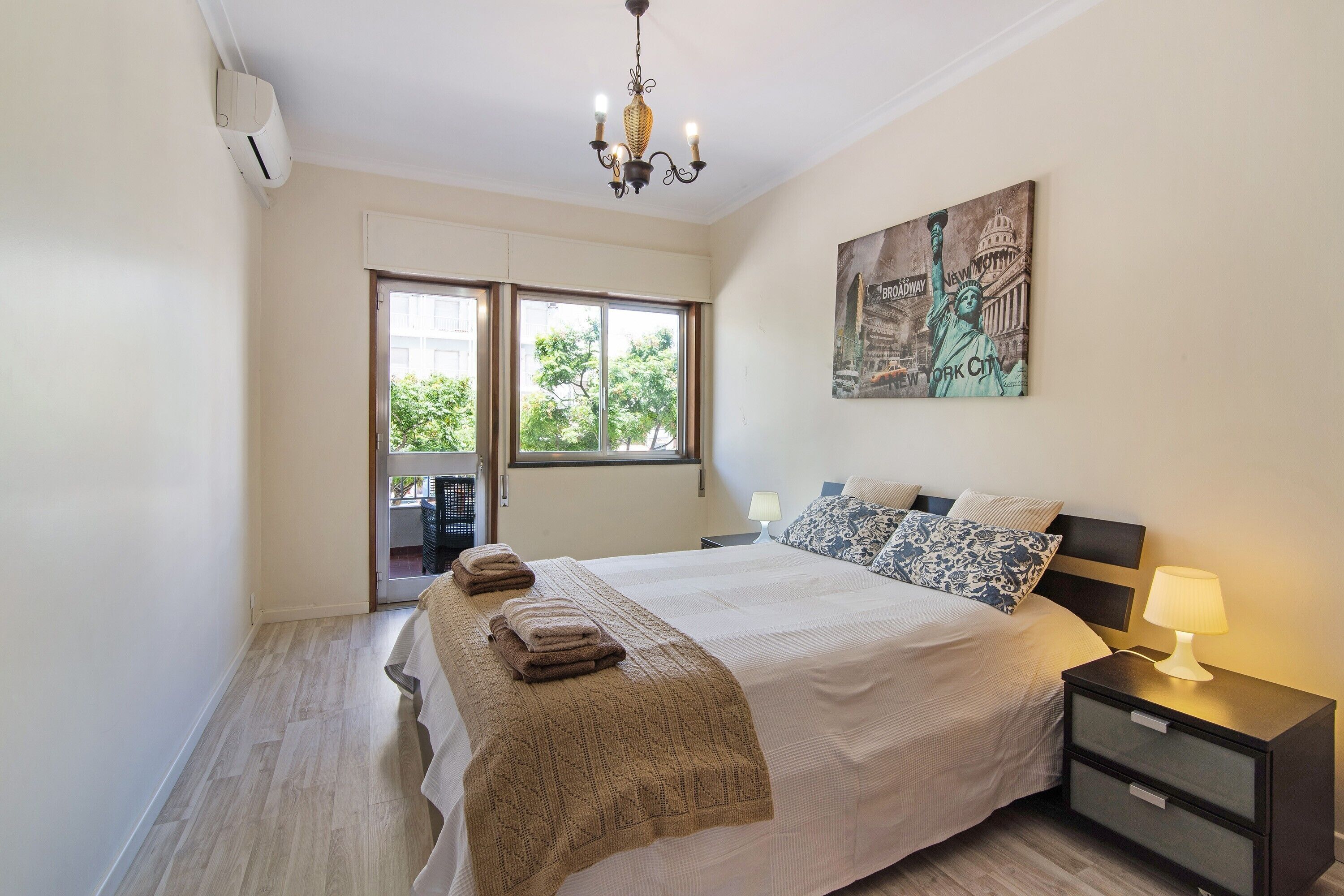 3 bedrooms, free WiFi, bed sheets