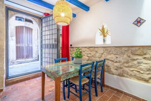 Dining - Apartment "Lampara" with Terraces & Wi-Fi (Siracusa)
