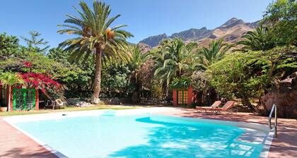« La Casa Del Molino De Viento » avec vue montagne, piscine chauffée privée et Wi-Fi